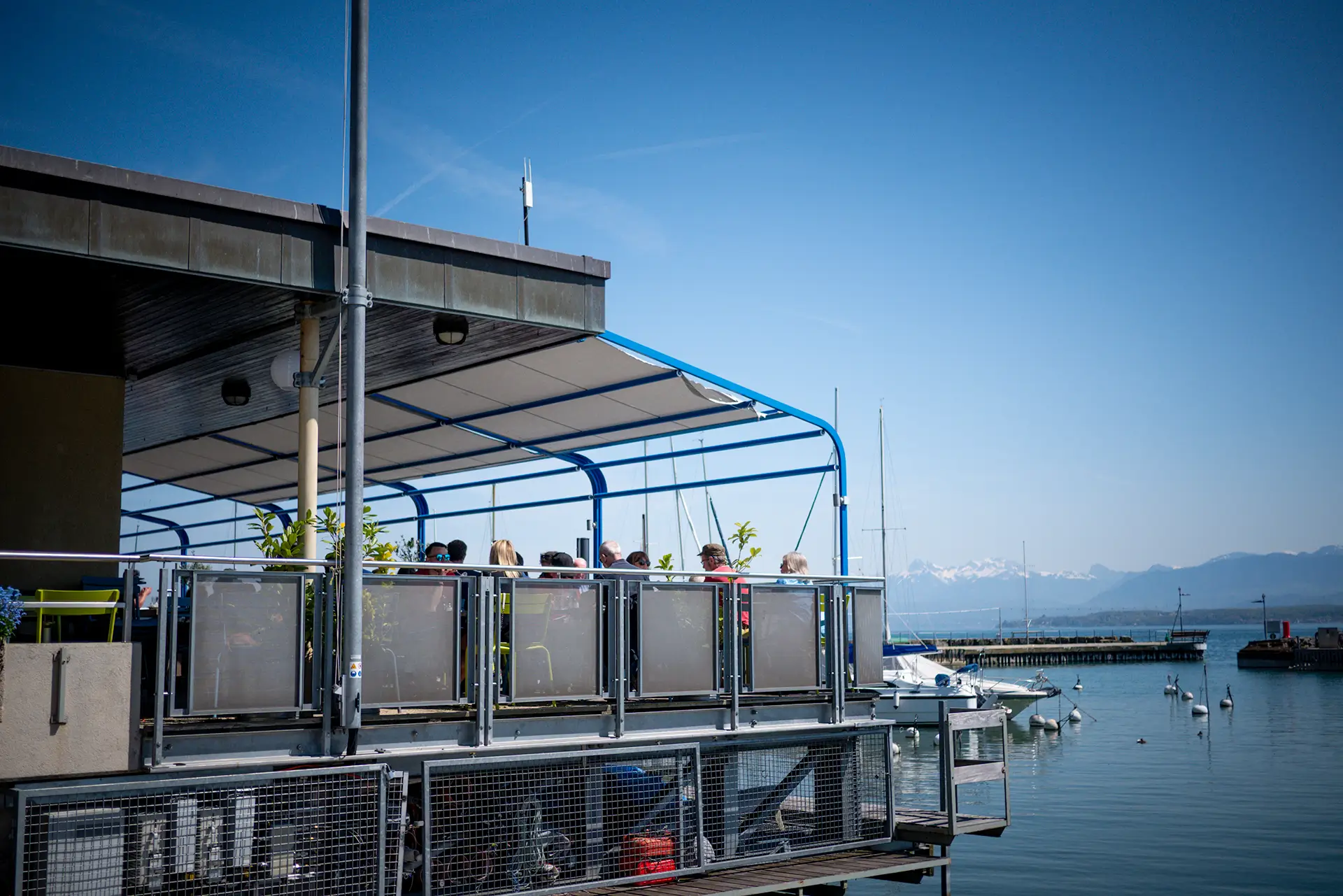 08 terrasse restaurant nautique nyon